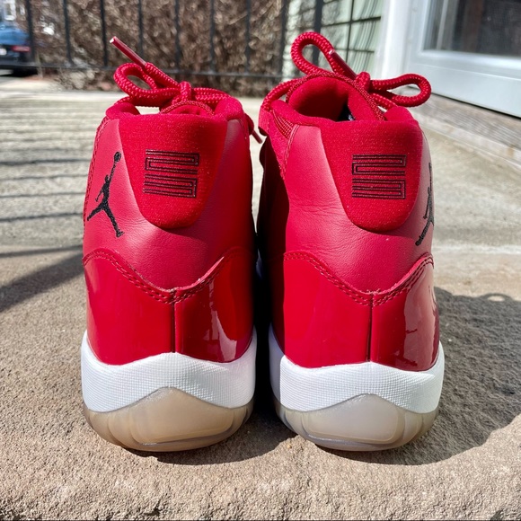 EUC!  Red Jordan 11 win like 96.  Size 11.5 - Picture 2 of 7